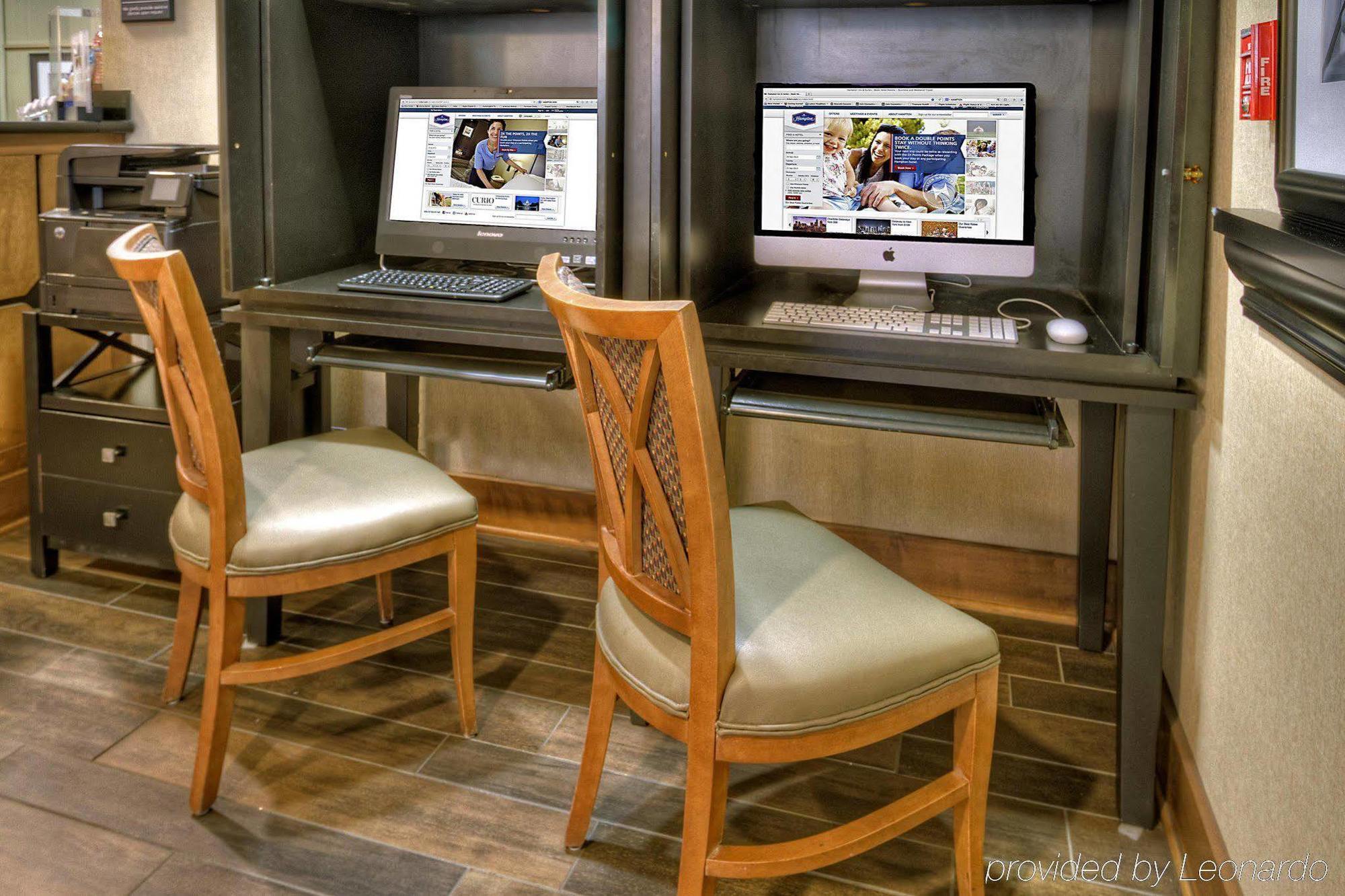 Hampton Inn Memphis Poplar Buitenkant foto